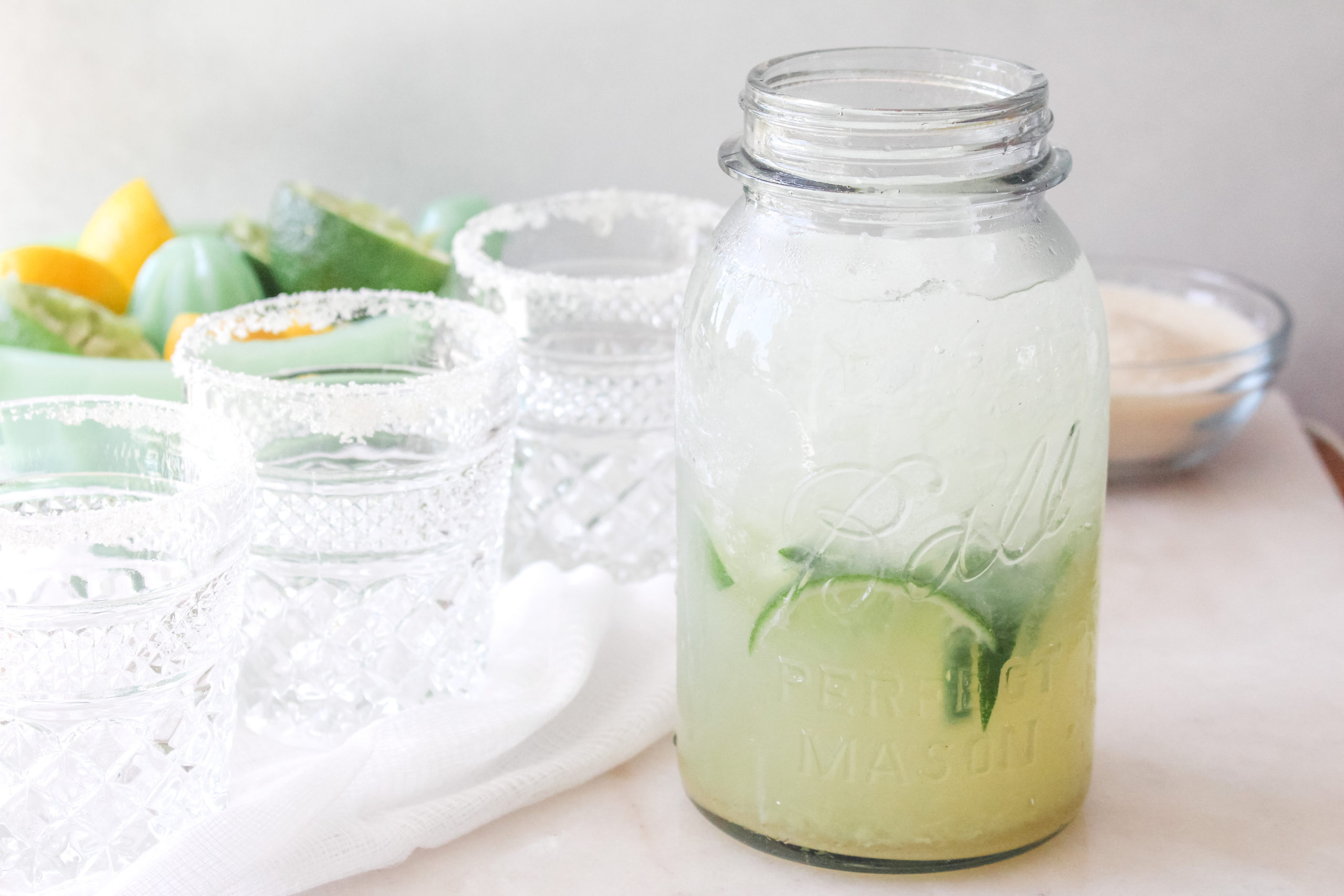 Mason Jar Margaritas - Sugar Dish Me