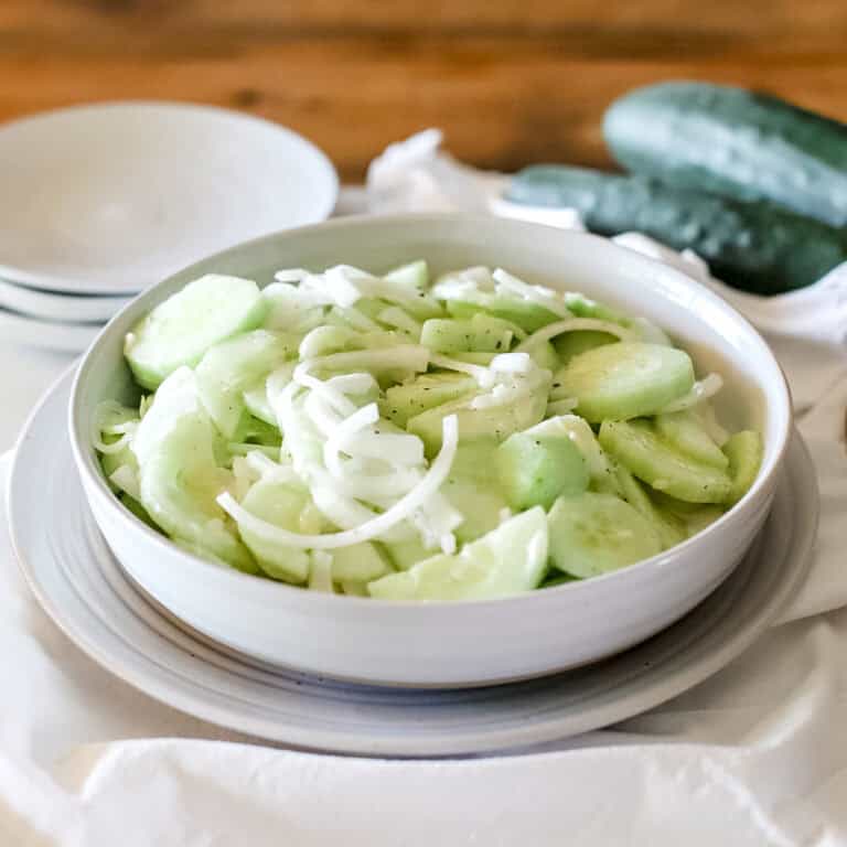 Cucumber Salad (cucumbers onion vinegar sugar recipe)